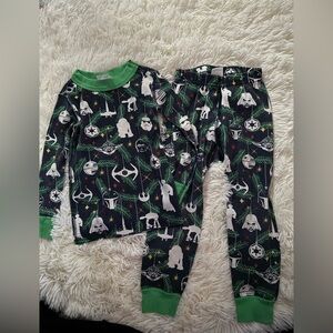 Hanna Andersson Star Wars Pajama Set - Black and Green